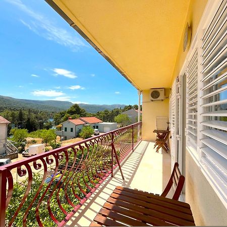 Apartments Sea & Sky Stari Grad  Ngoại thất bức ảnh