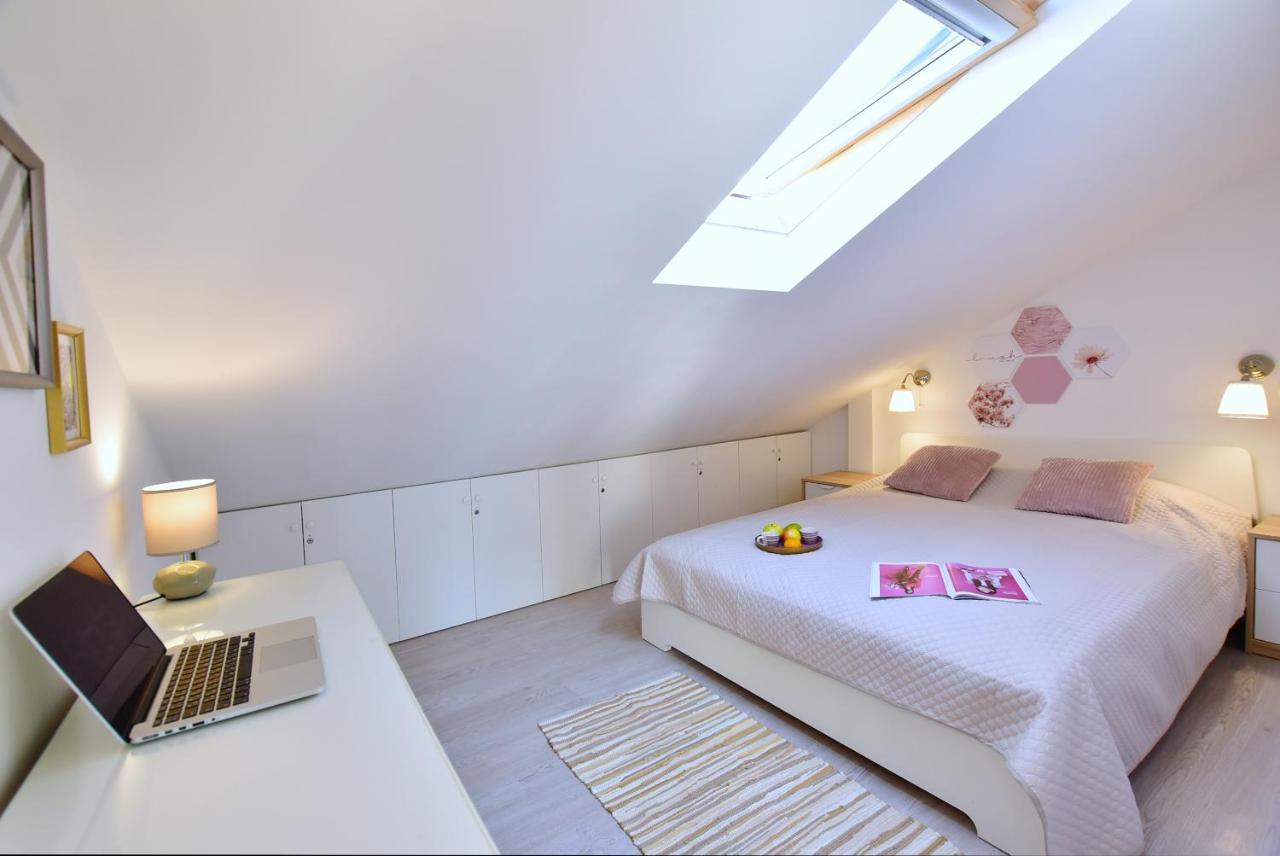 Apartments Sea & Sky Stari Grad  Ngoại thất bức ảnh